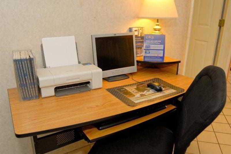 Quality Inn Maysville Съоръжения снимка